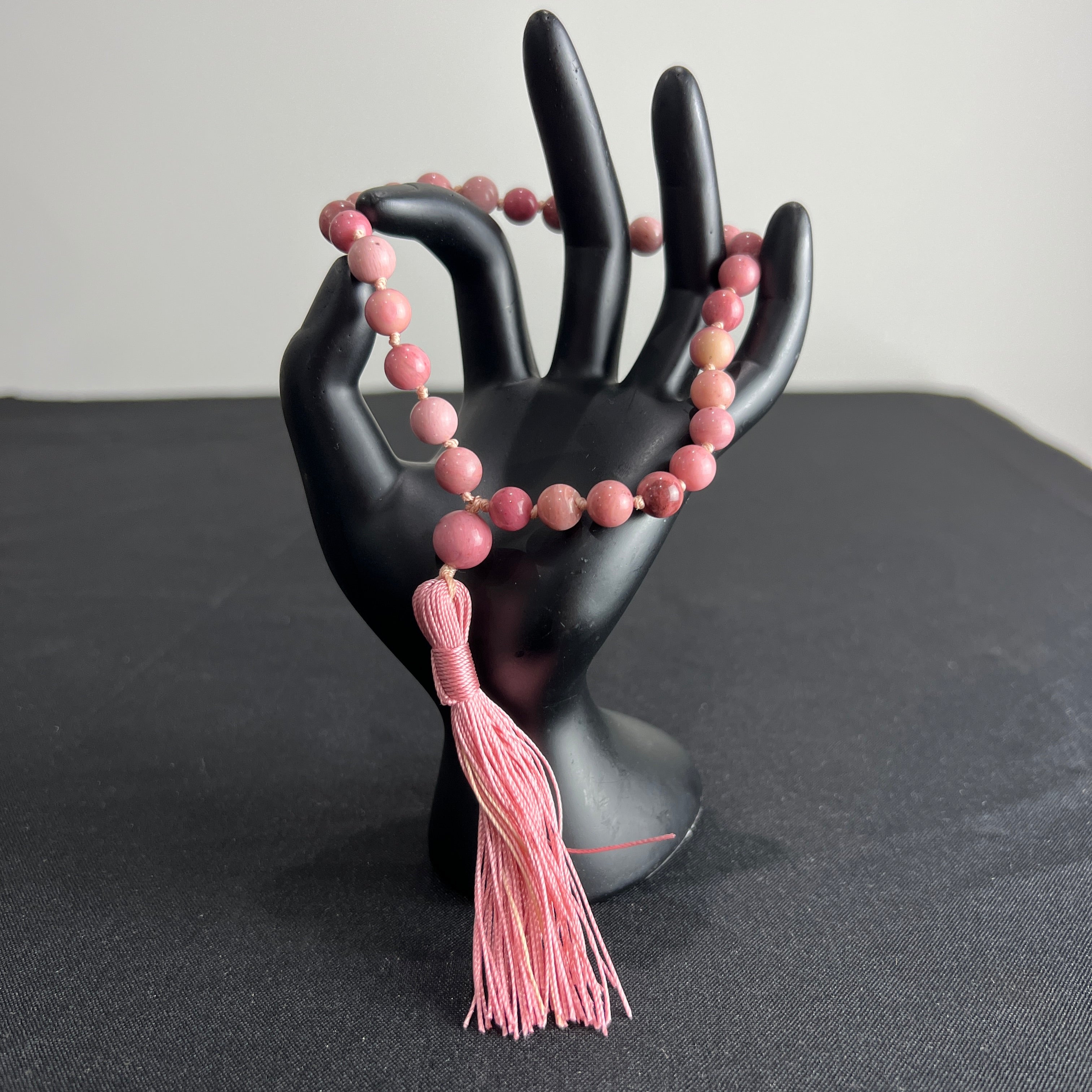 Rhodonite Hand Mala 8mm (27 beads)